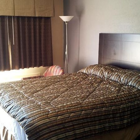 Remington Inn โอคลาโฮมาซิตี้ ภายนอก รูปภาพ